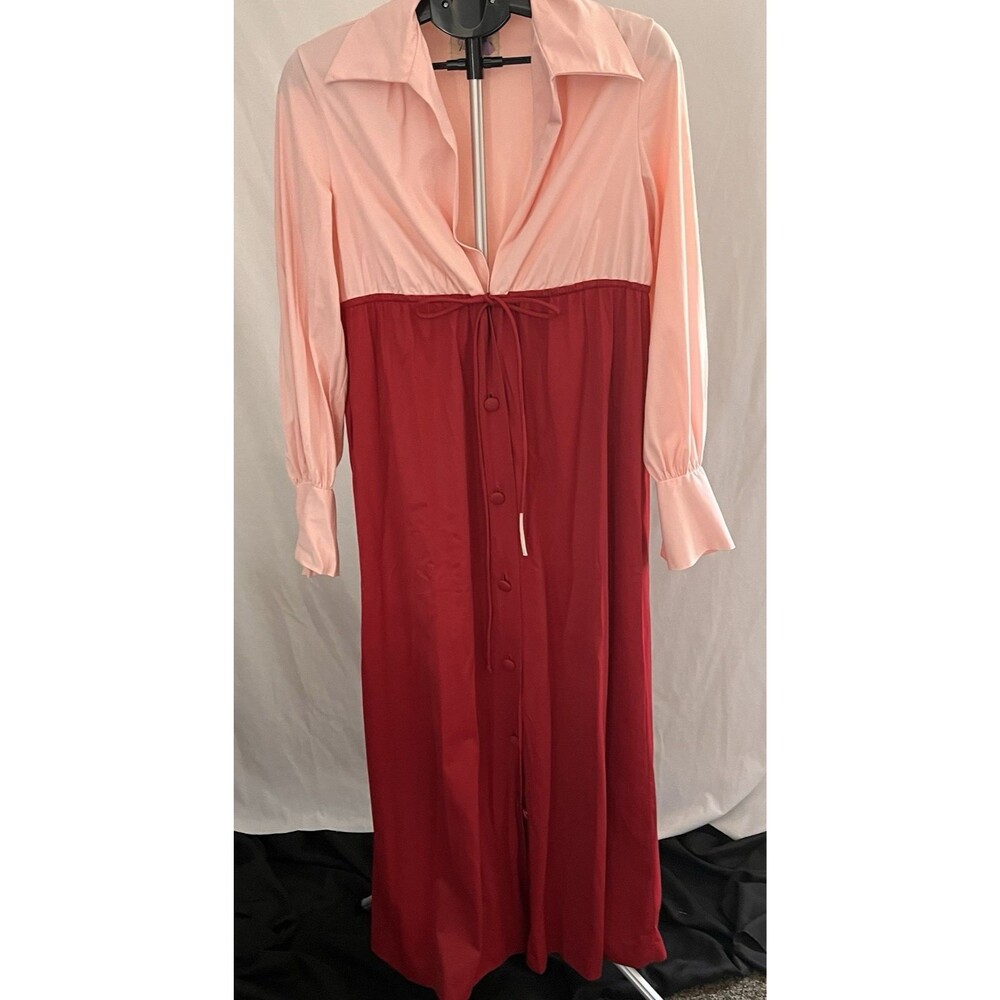 Vintage Vanity Fair Colorblock Robe Pink & Red Button Front Tie Waist Lounge